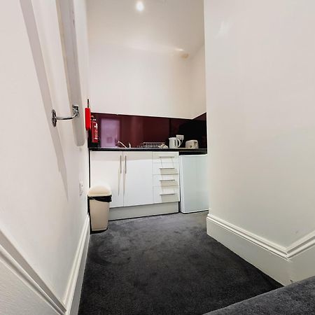 Bay & Harbour Holiday Apartments & Rooms Only Weston-super-Mare Luaran gambar