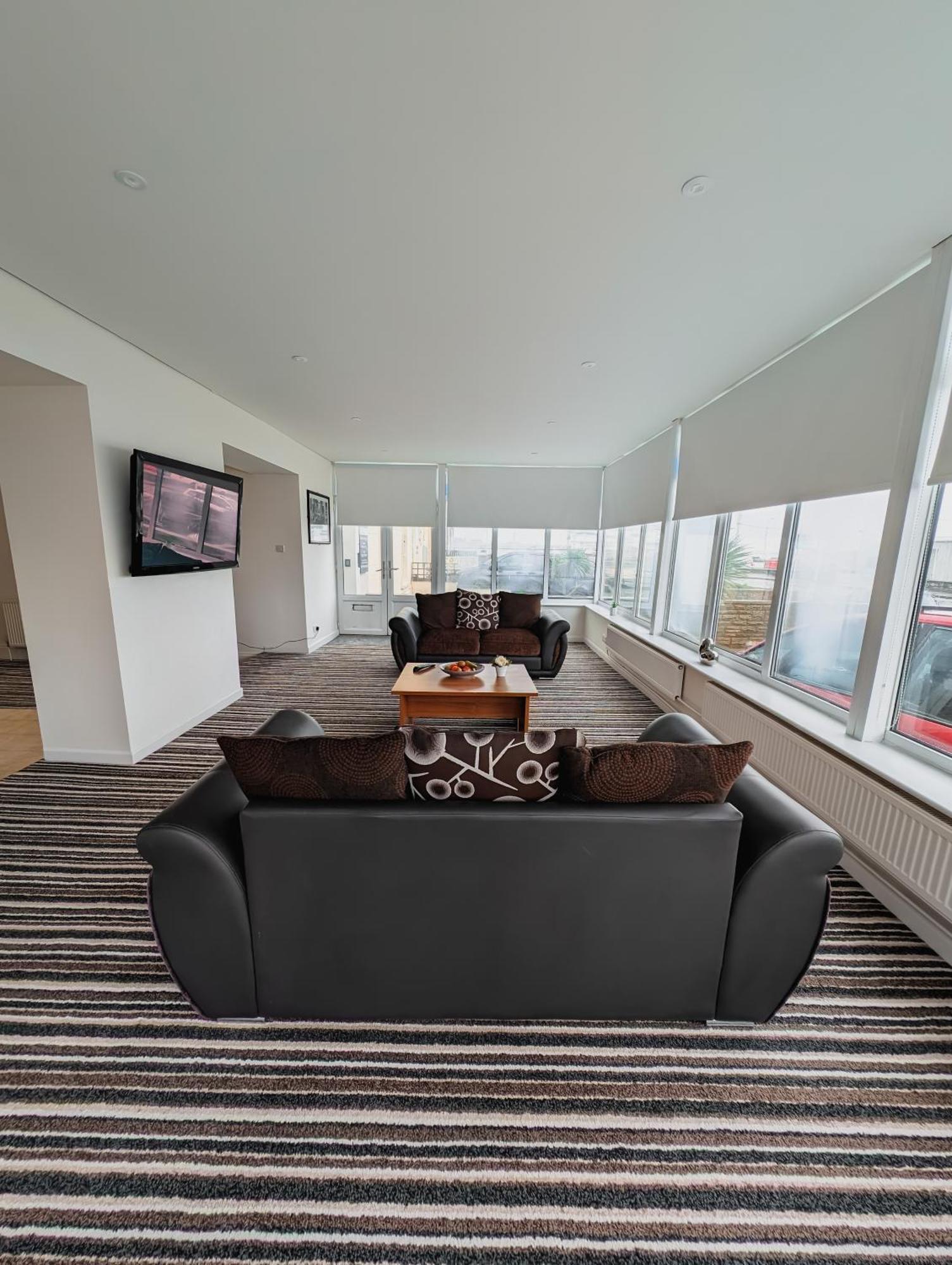 Bay & Harbour Holiday Apartments & Rooms Only Weston-super-Mare Luaran gambar