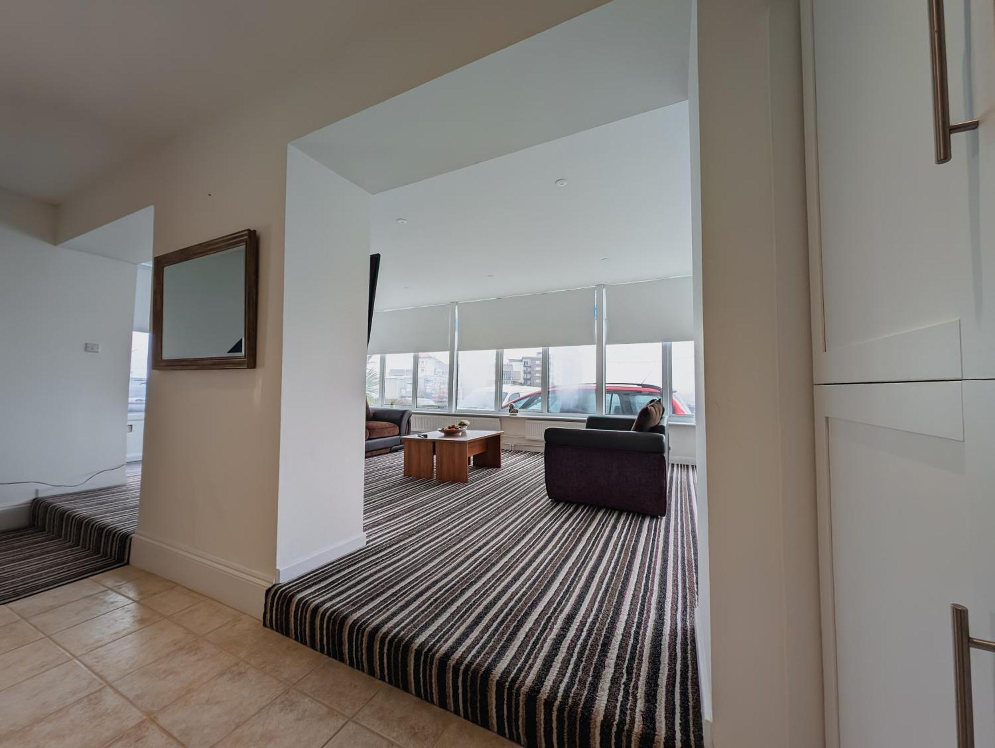 Bay & Harbour Holiday Apartments & Rooms Only Weston-super-Mare Luaran gambar