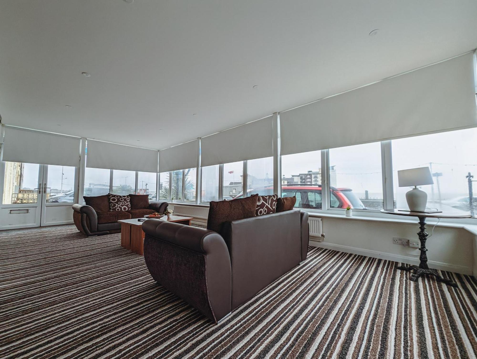Bay & Harbour Holiday Apartments & Rooms Only Weston-super-Mare Luaran gambar